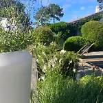 Bed and Breakfast Villa Etchebri- Maison D'Hotes De Charme 4*