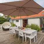 Villa Etchebri- Maison D'Hotes De Charme Bed and breakfast