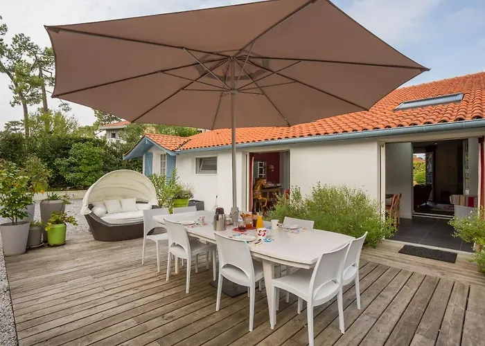 Villa Etchebri- Maison D'Hotes De Charme Bed & Breakfast
